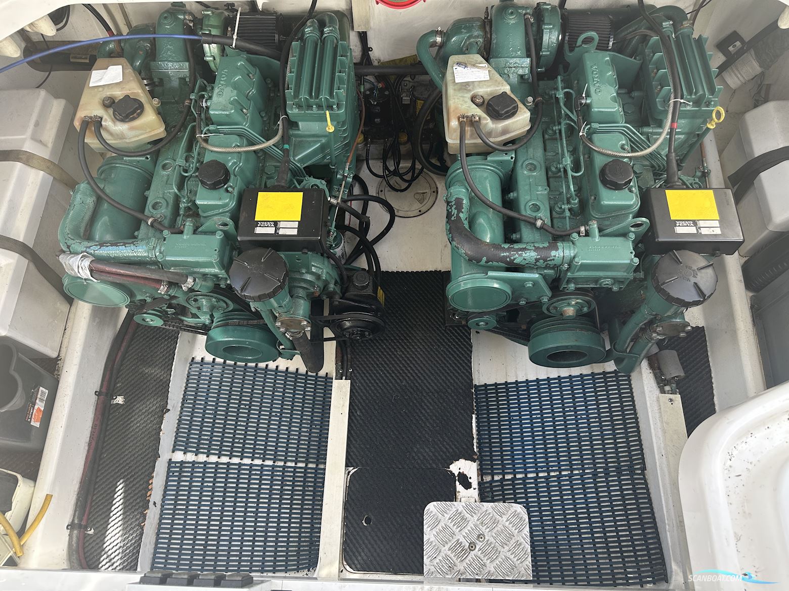 Sealine 330 Statesman
