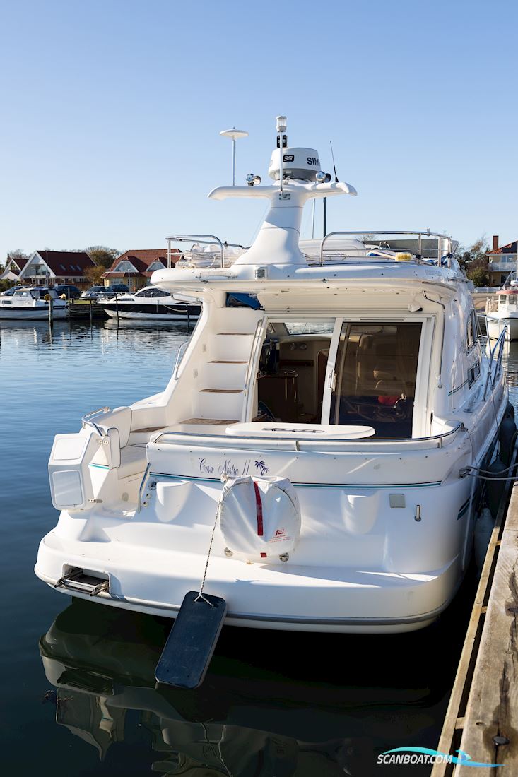 Sealine 360