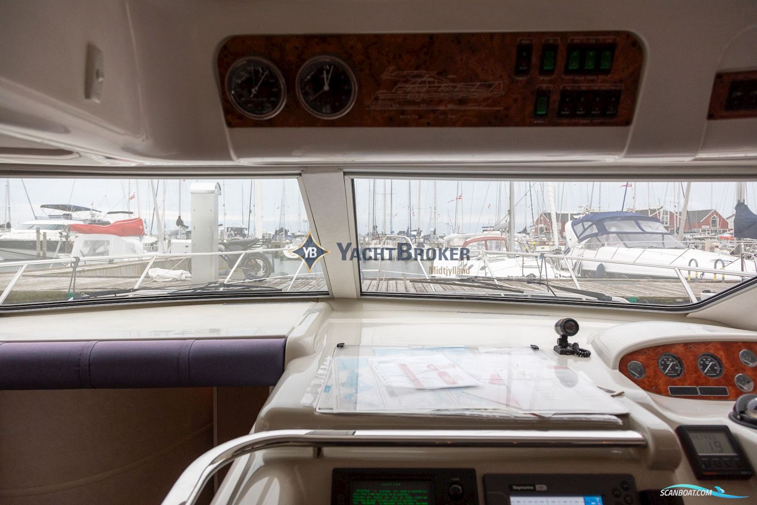 Sealine 420 Statesman