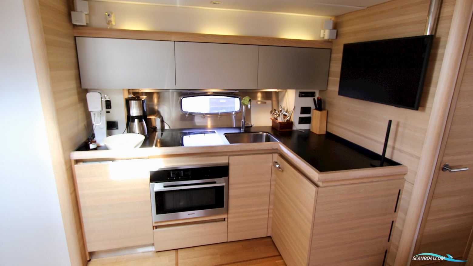 Sealine 47