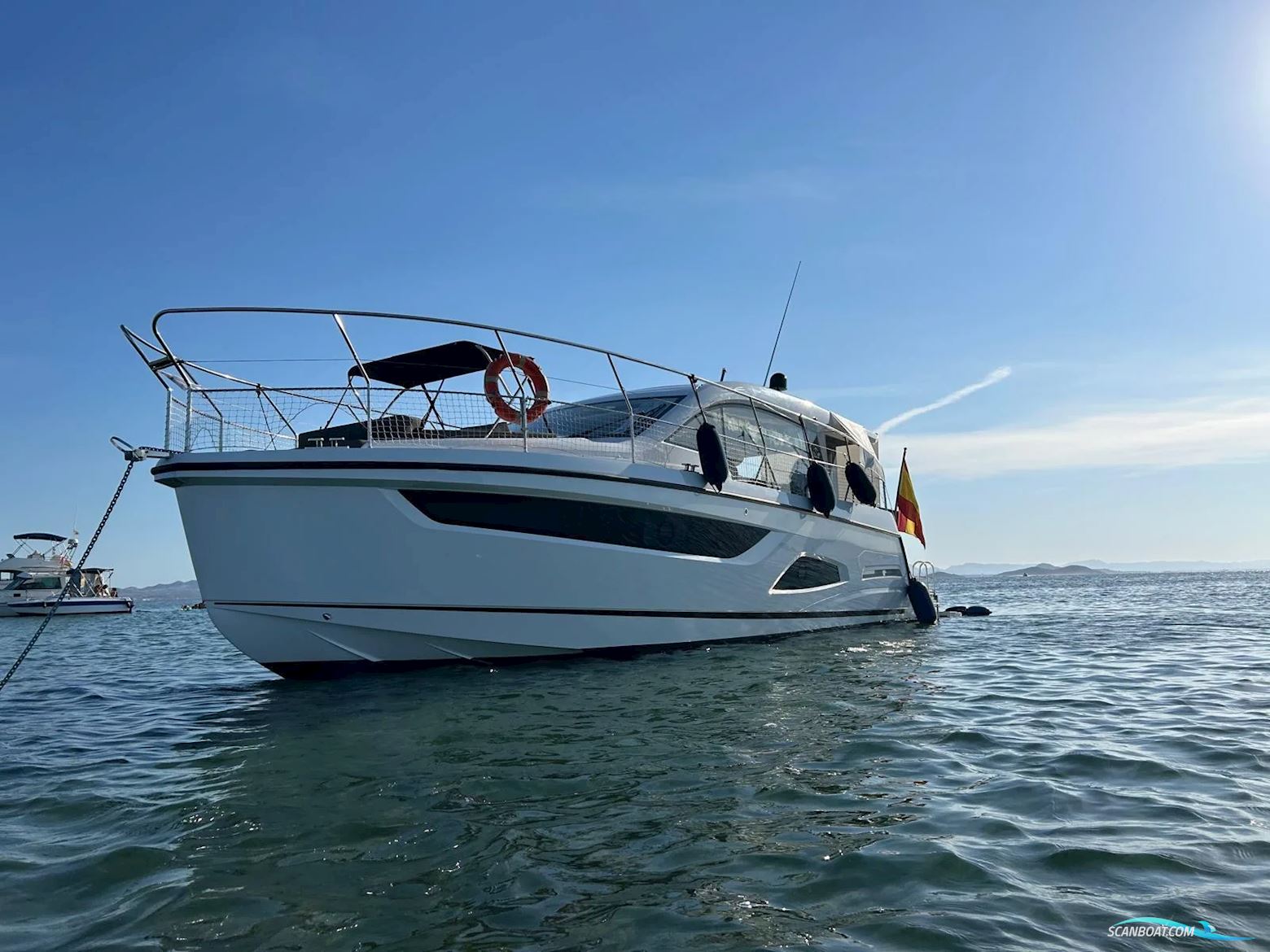 Sealine C390V Motorboat 2023, with Suzuki engine, Spain