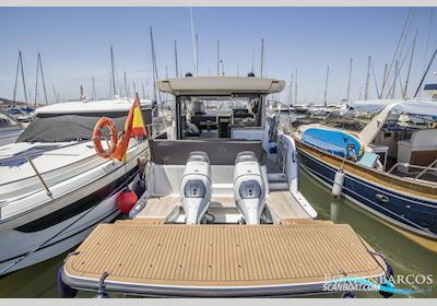 Sealine C390V Motorboat 2023, with Suzuki engine, Spain