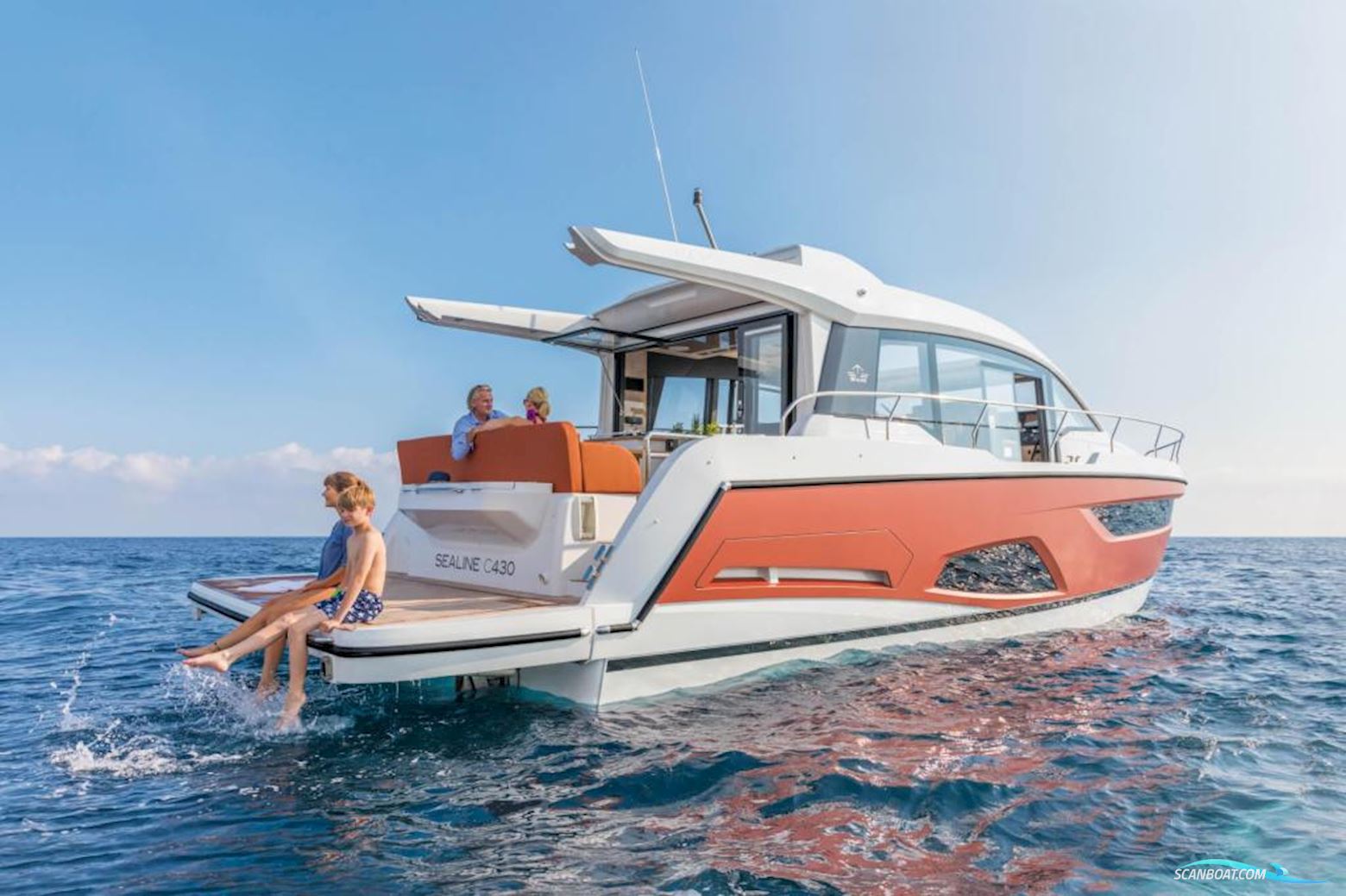 Sealine C430 Motorboat 2025, with Volvo Penta Ips 500 engine, Germany