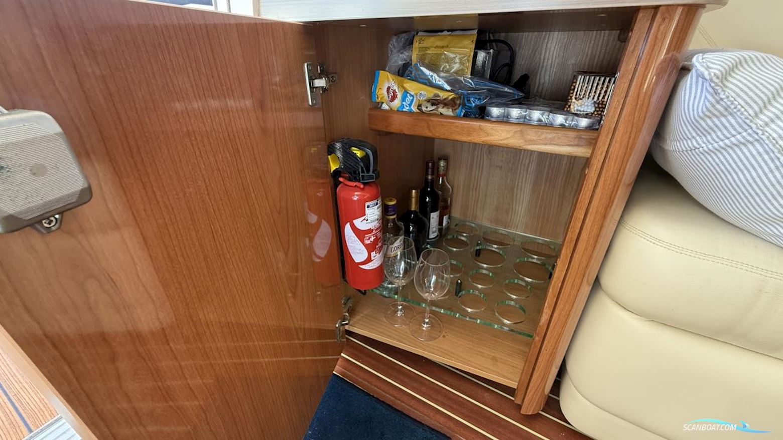 Sealine F 34 FLYBRIDGE