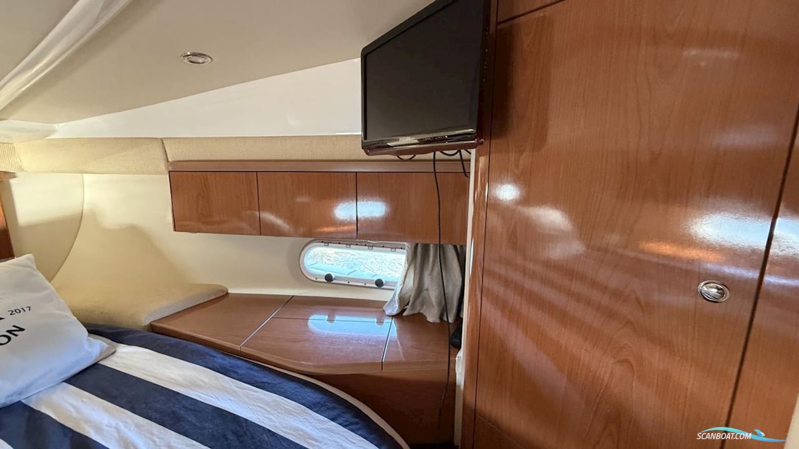 Sealine F 34 Flybridge