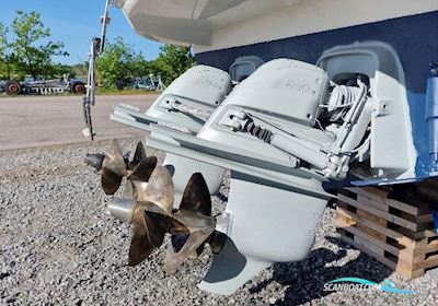 Sealine F 34 Motorboat 2005, with 2 x Volvo Penta D4-260 engine, Sweden