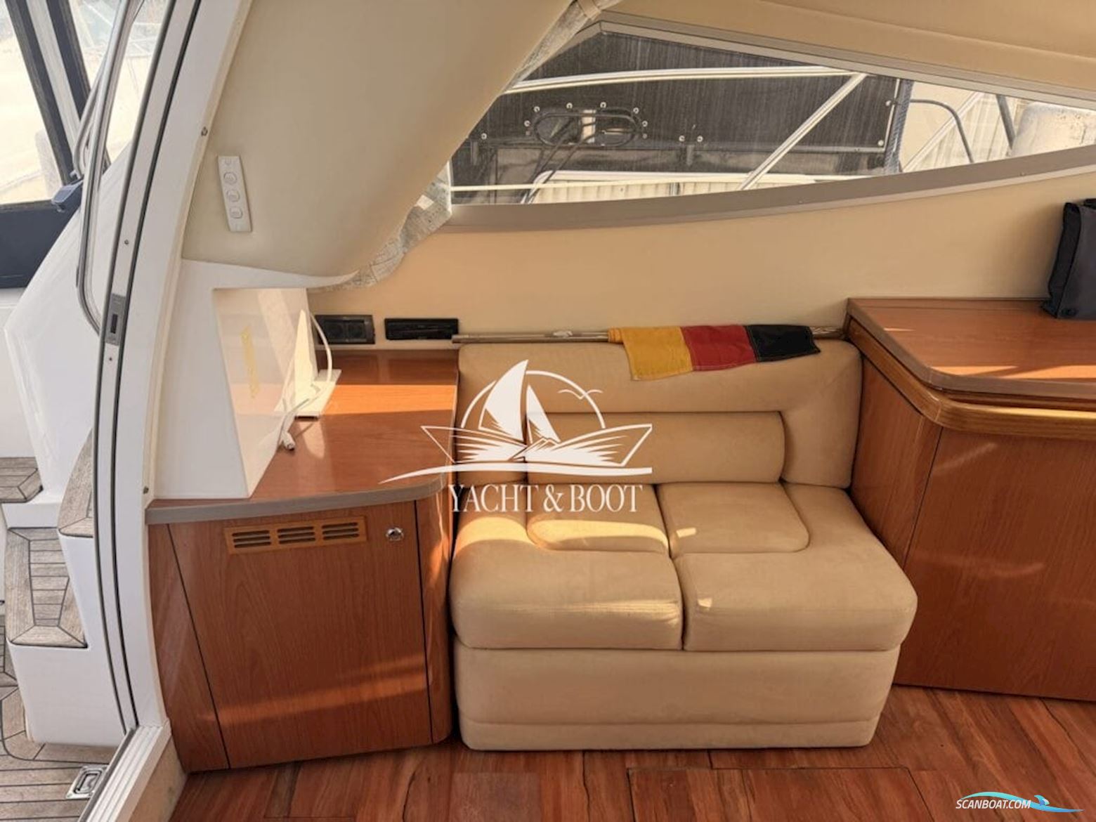 Sealine F 34