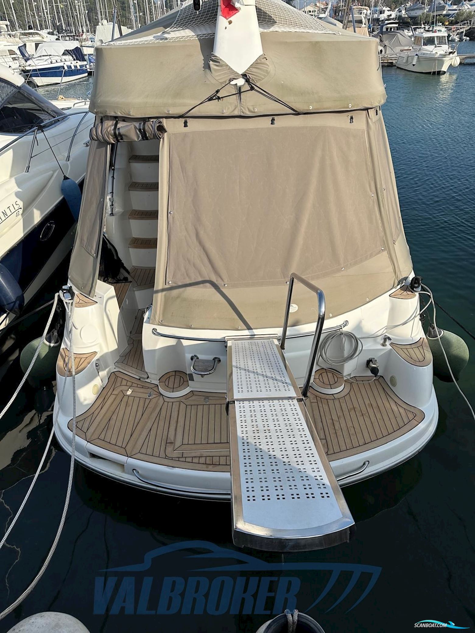Sealine F 37