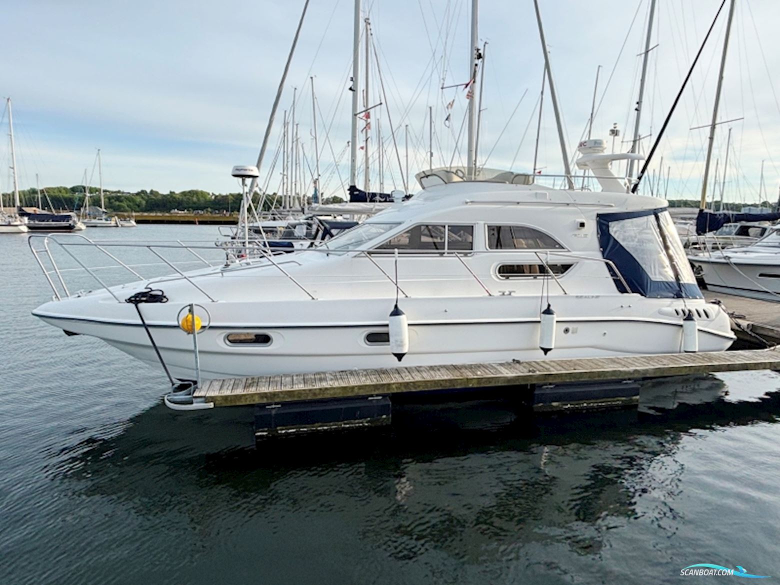 Sealine F33 Motorbåd Motorboat 2003, with Volvo Penta engine, Denmark