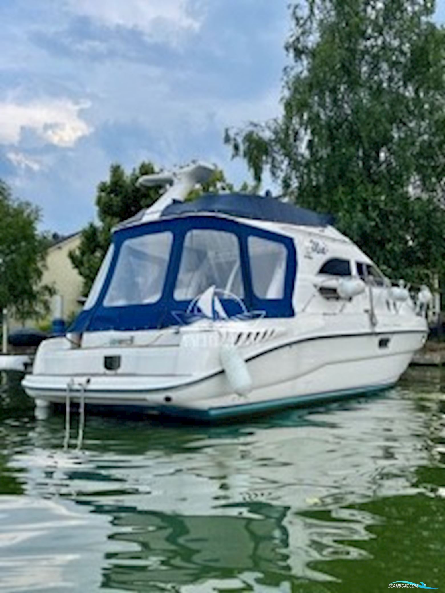Sealine F330
