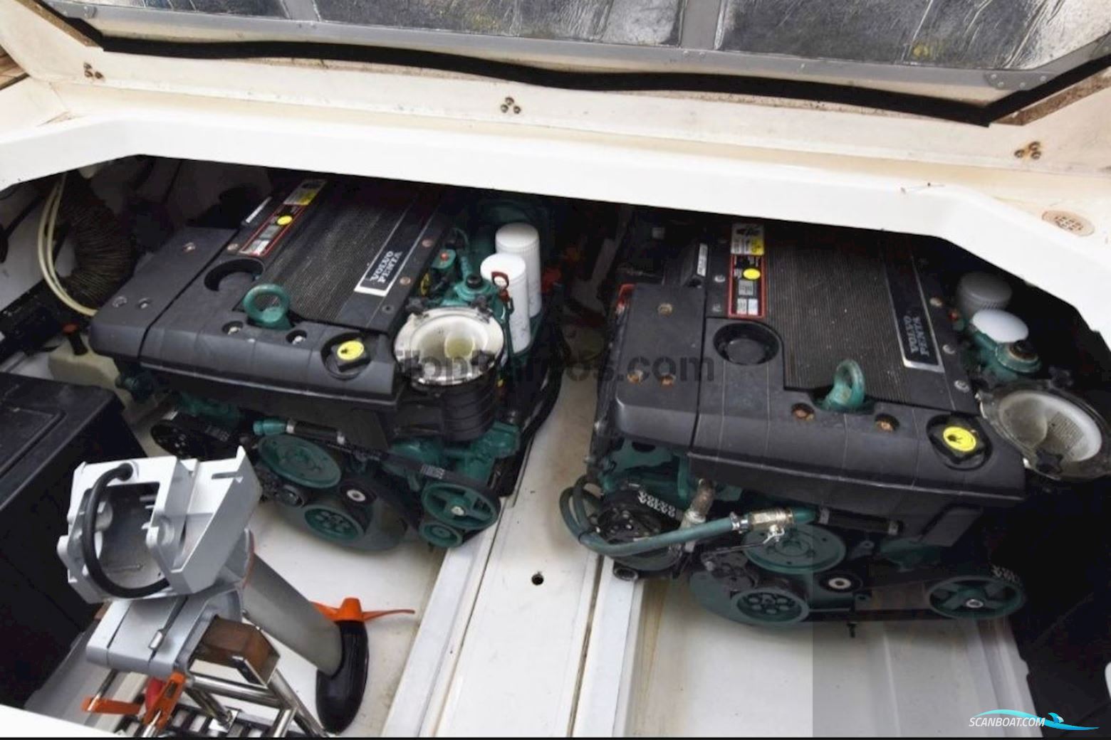 Sealine F34 Flybridge