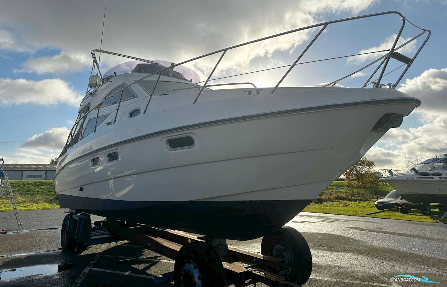 Sealine F34 Flybridge