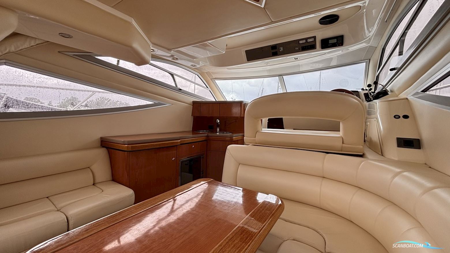 Sealine F34