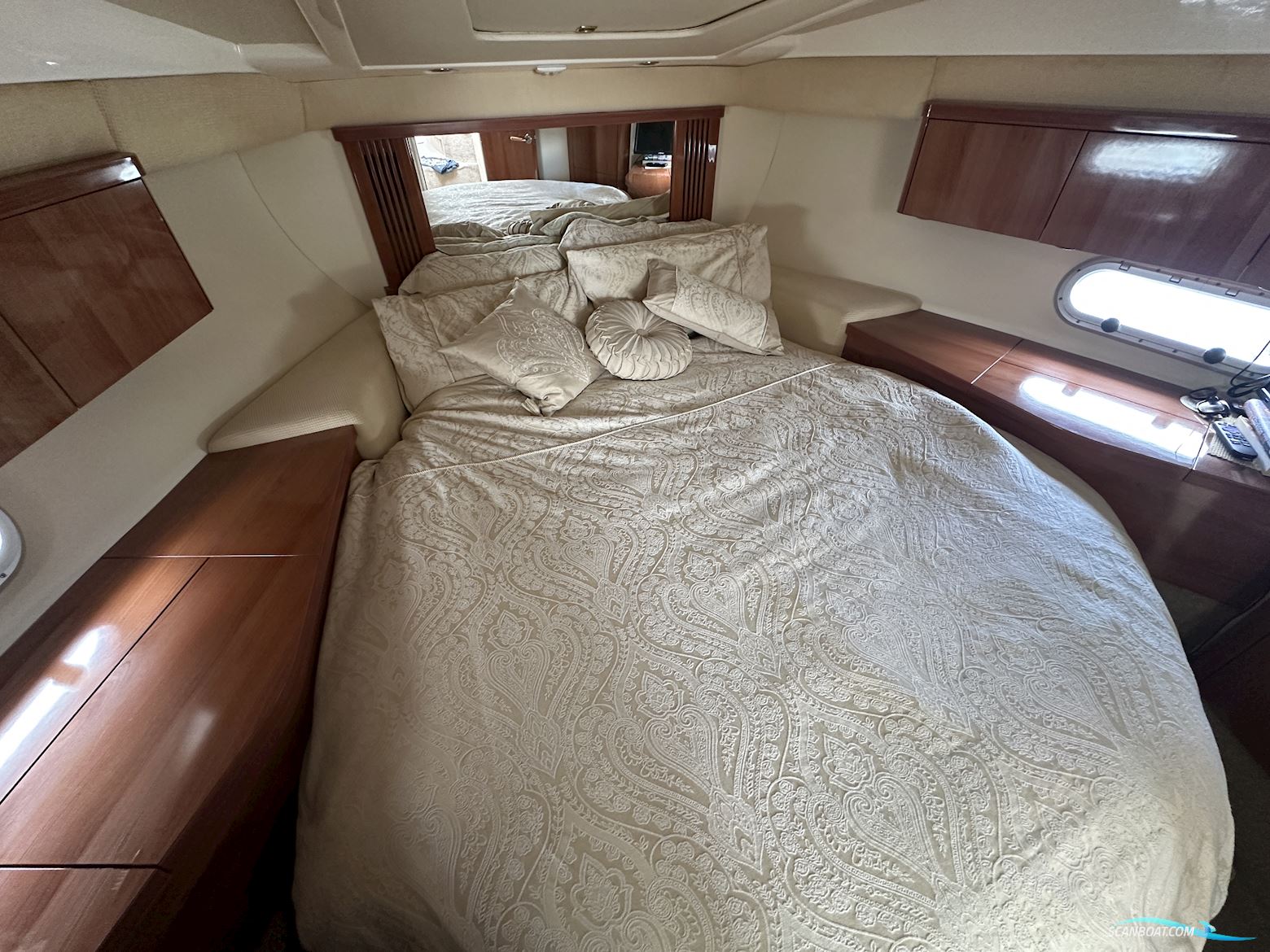 Sealine F34