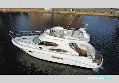 Sealine F37 Motorboat 2005, with Volvo Penta D4 engine, Croatia