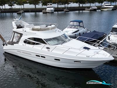 Sealine F42/5 Motorboat 2009, with Volvo Penta engine, Sweden