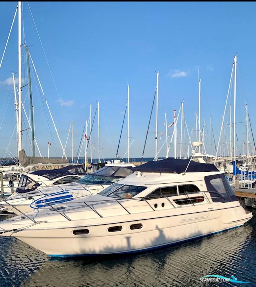Sealine F44, Flybridge Motorboat 1999, with 2x Cummins 6B 5.9  engine, Denmark