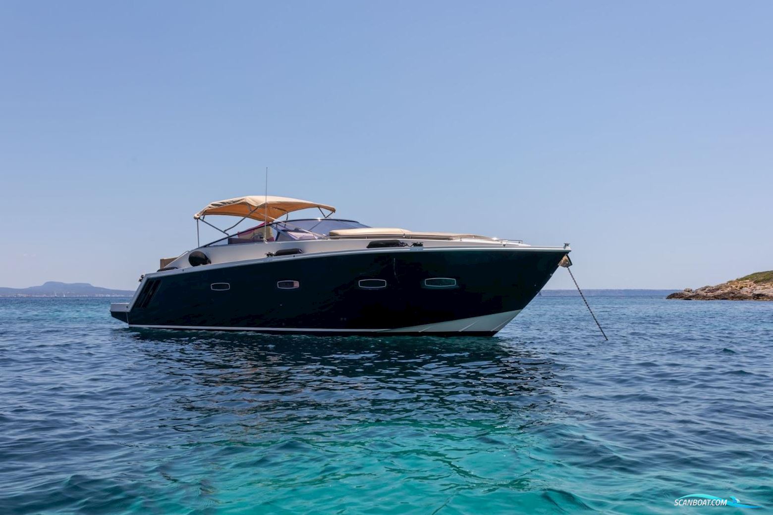 Sealine International 35 Sport Motorboat 2008, with Volvo Penta engine, Spain