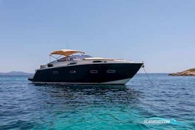 Sealine International 35 Sport Motorboat 2008, with Volvo Penta engine, Spain