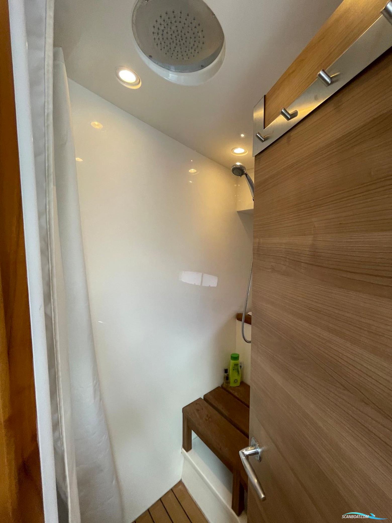 Sealine International F42