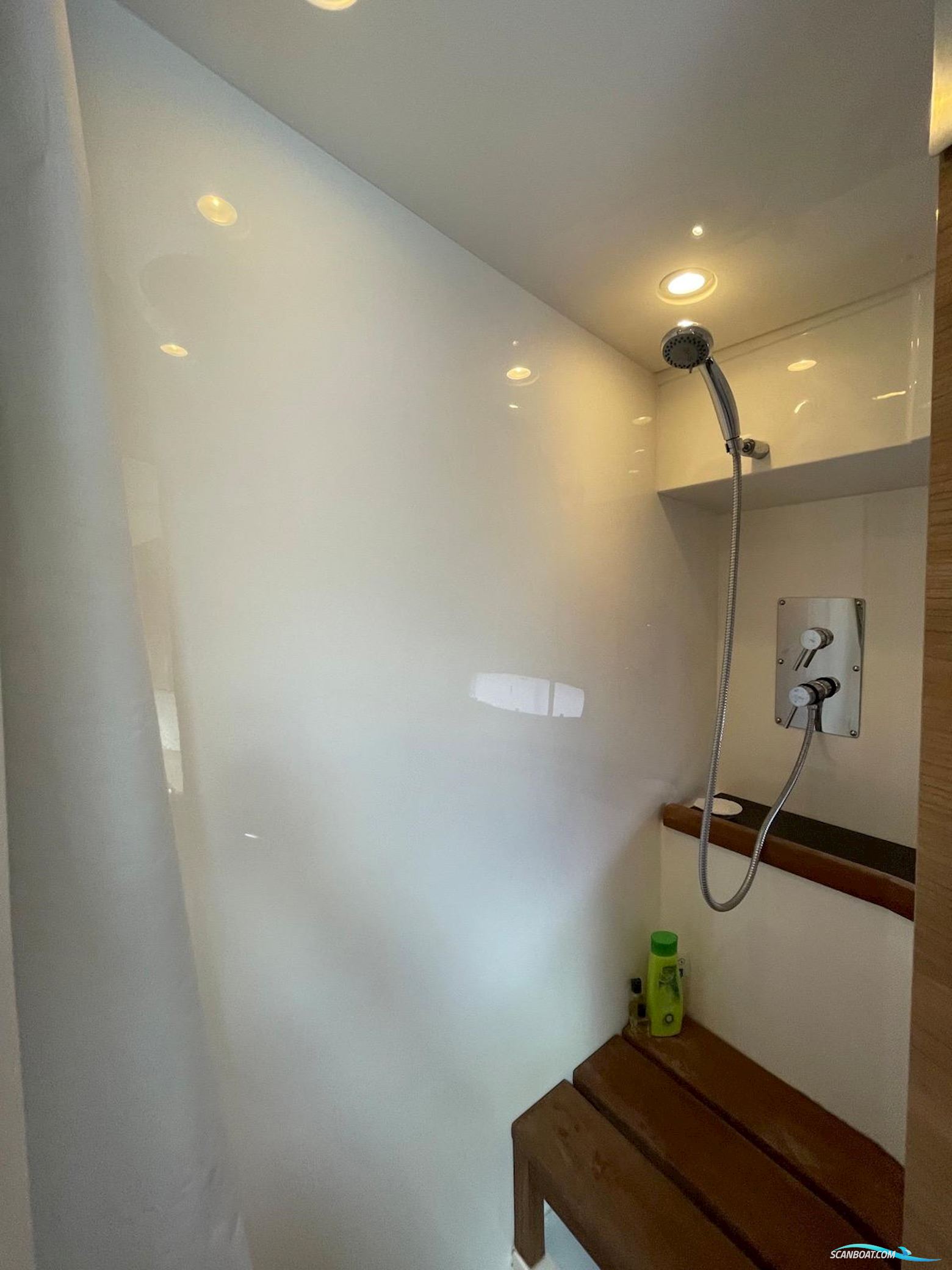 Sealine International F42