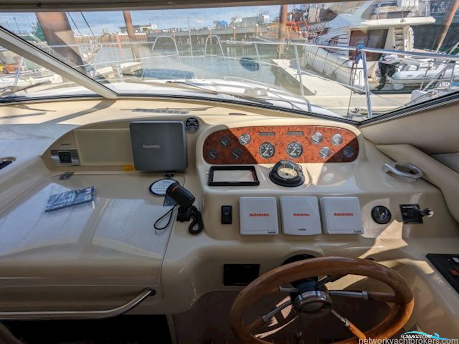 Sealine International F43