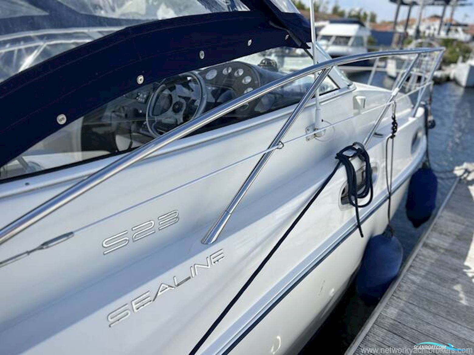 Sealine International S23