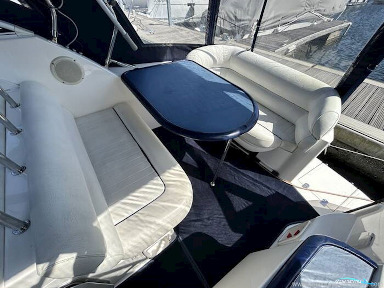 Sealine International S23