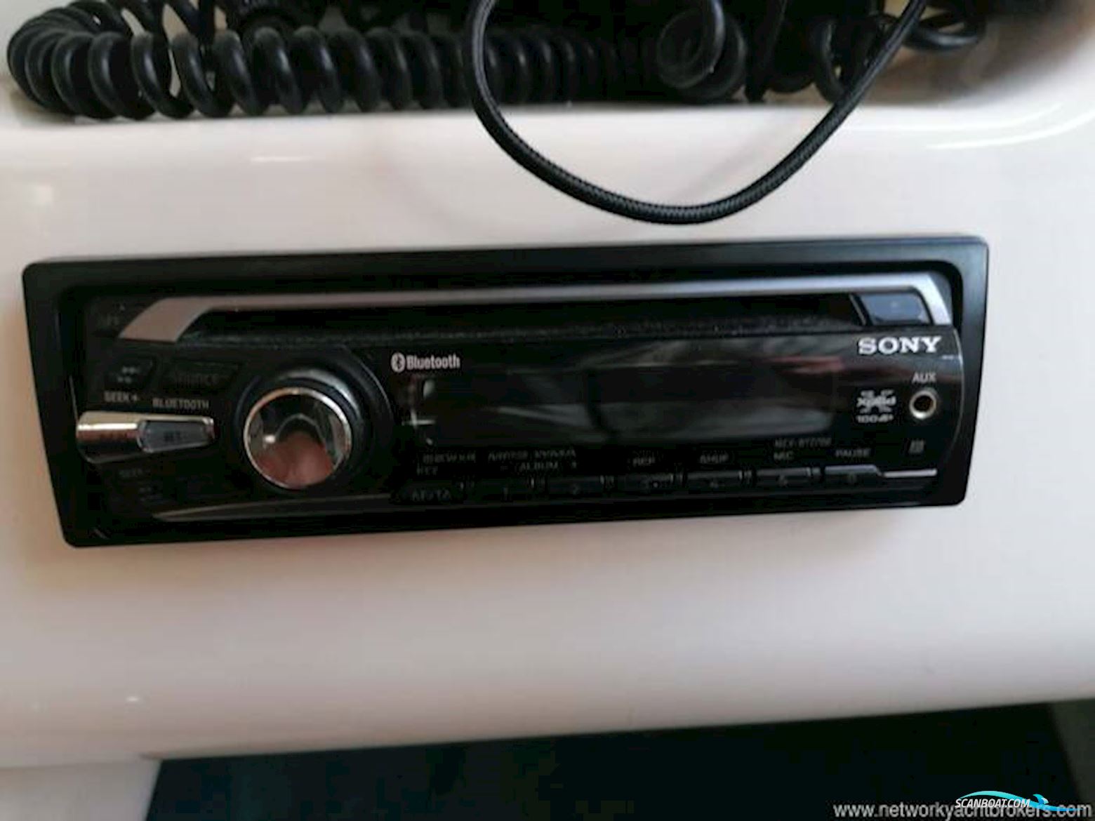 Sealine International S24