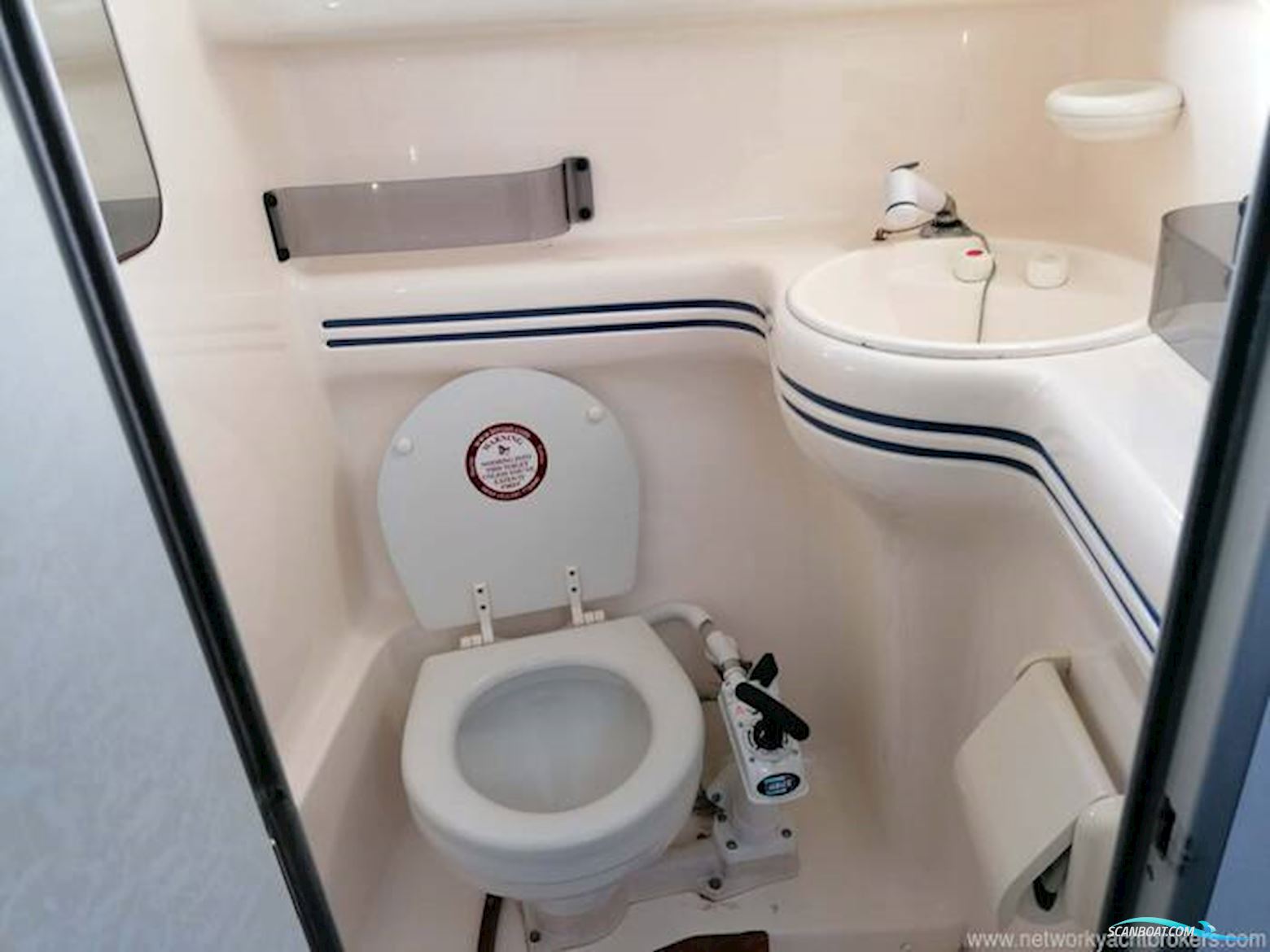 Sealine International S24