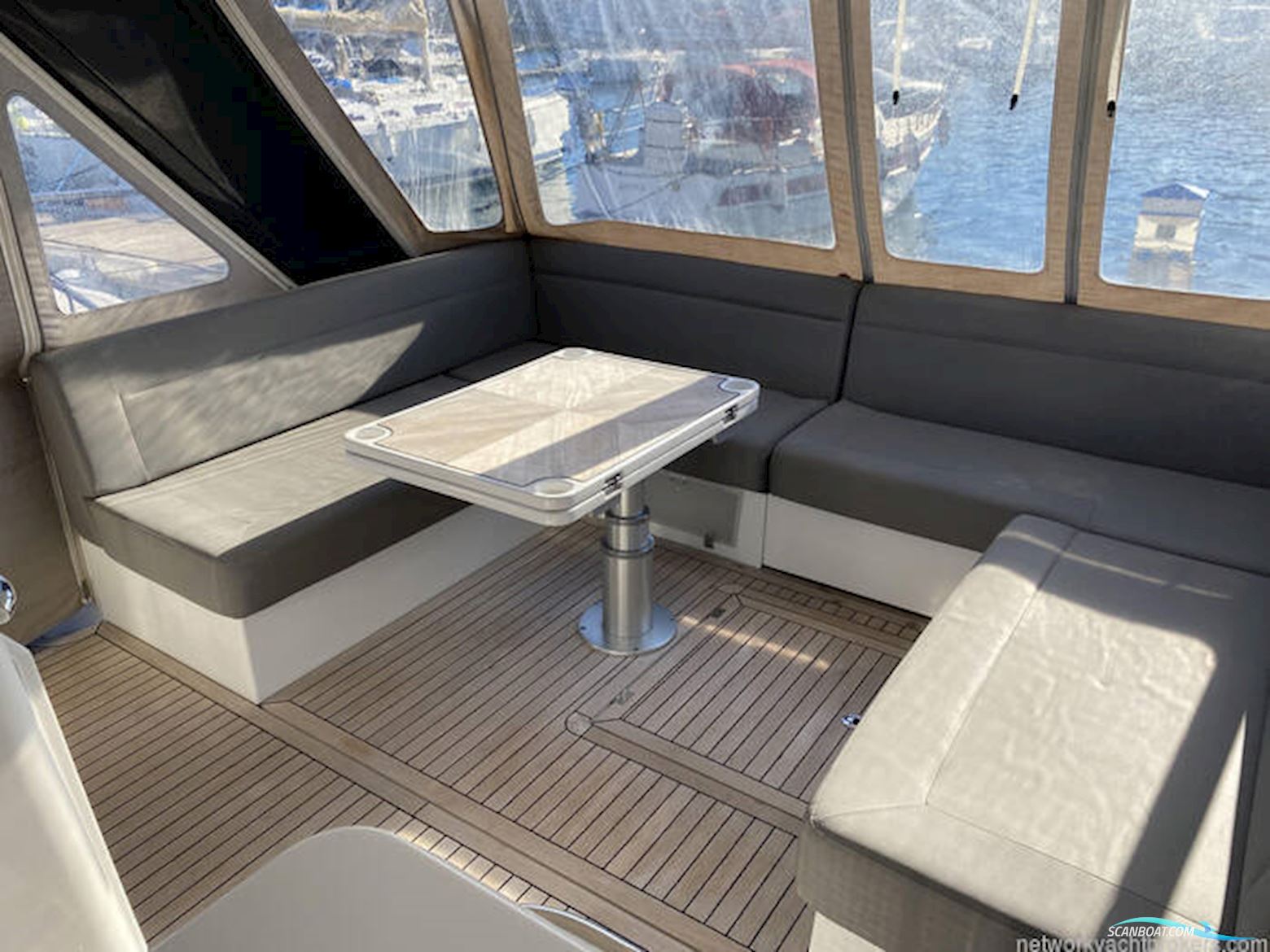 Sealine International S450