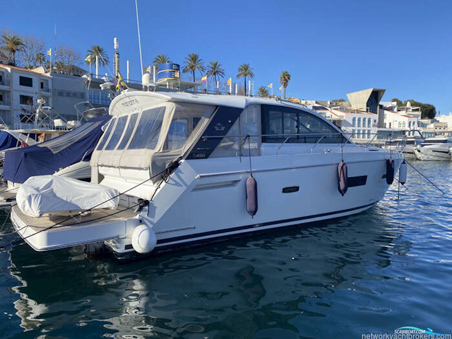 Sealine International S450