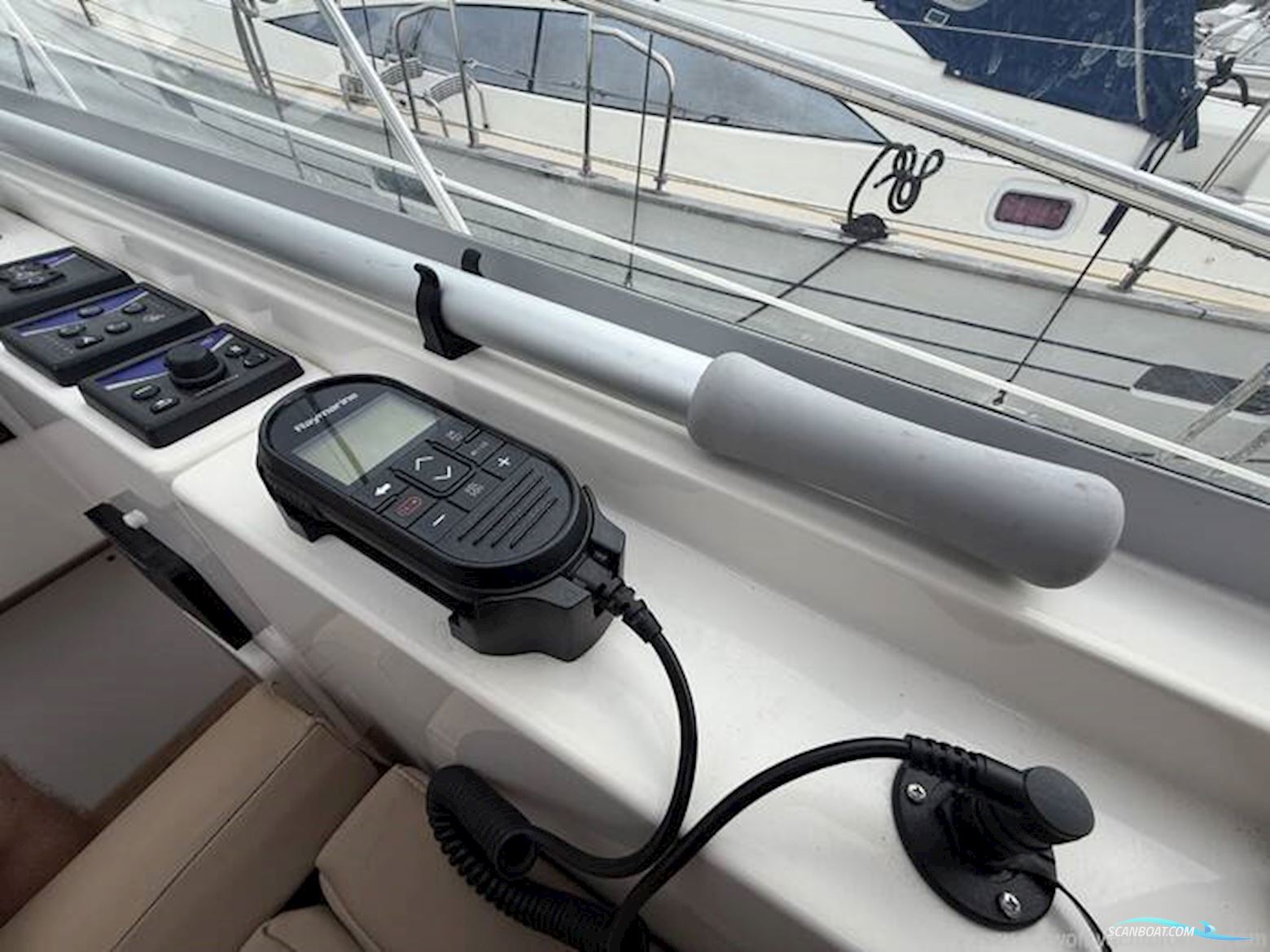Sealine International SC35