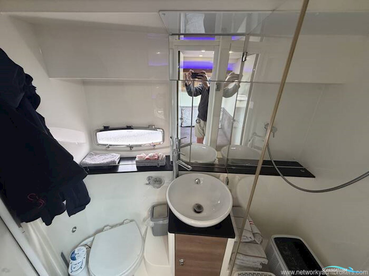 Sealine International SC35