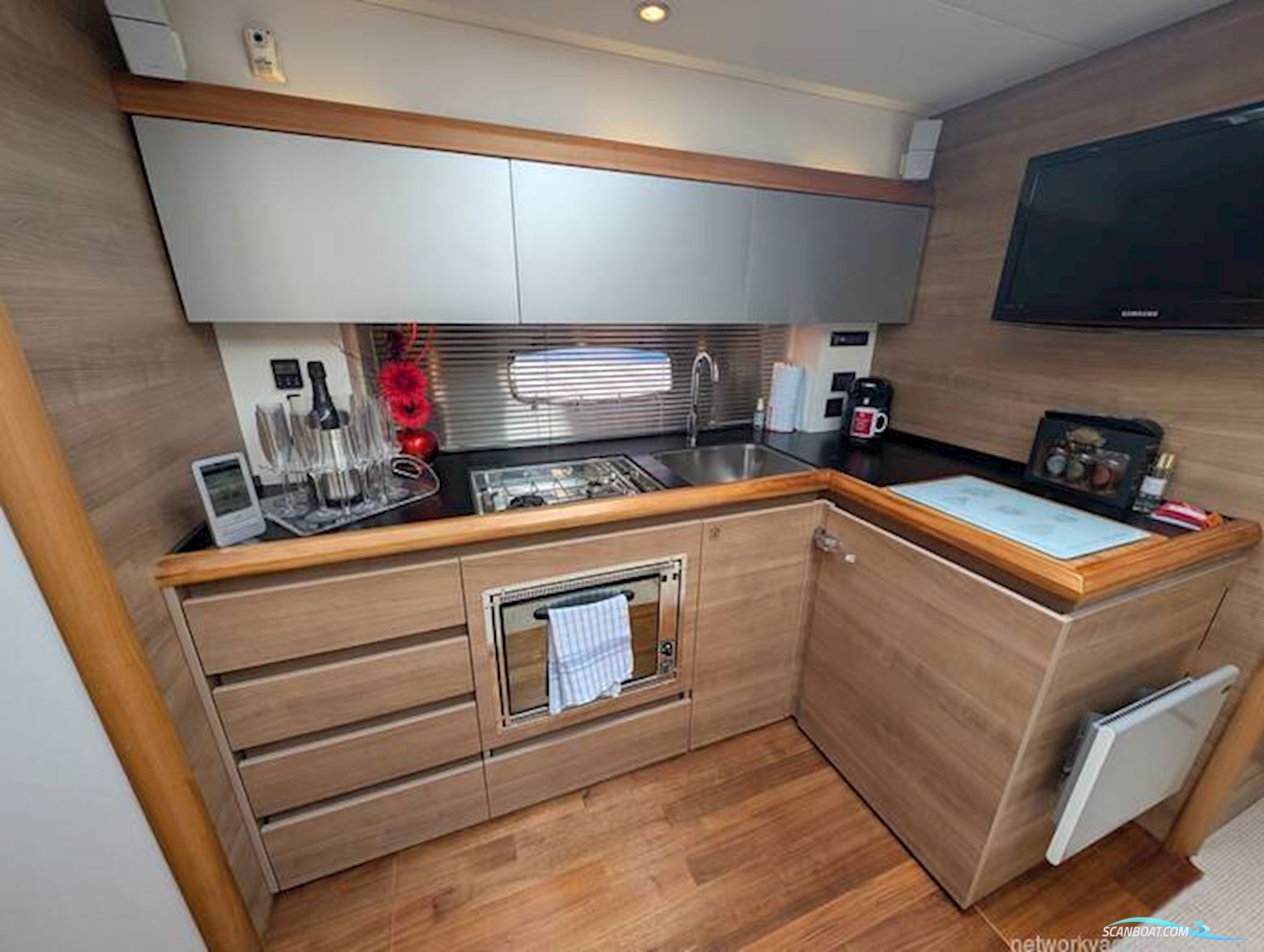 Sealine International SC47