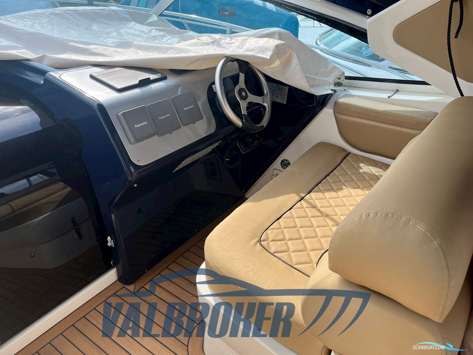 Sealine S 34
