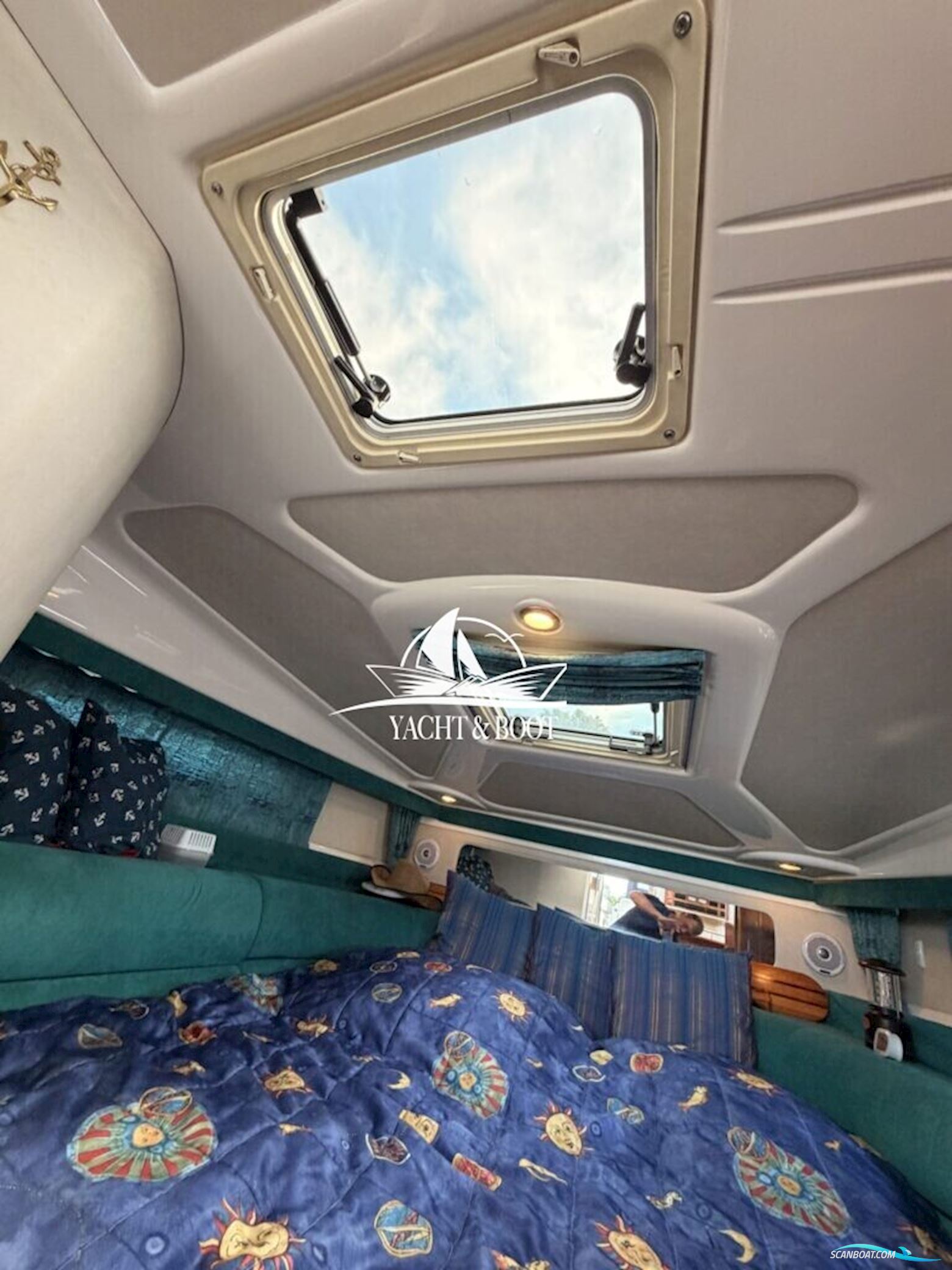 Sealine S28