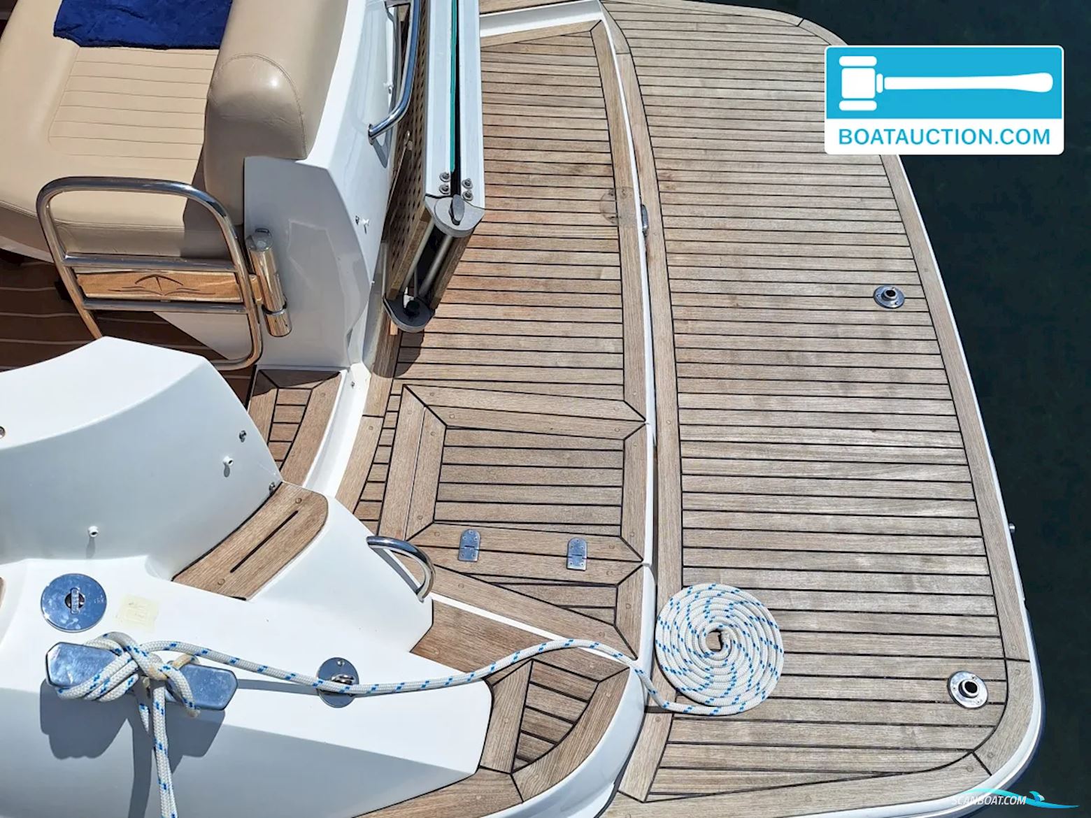 Sealine S29