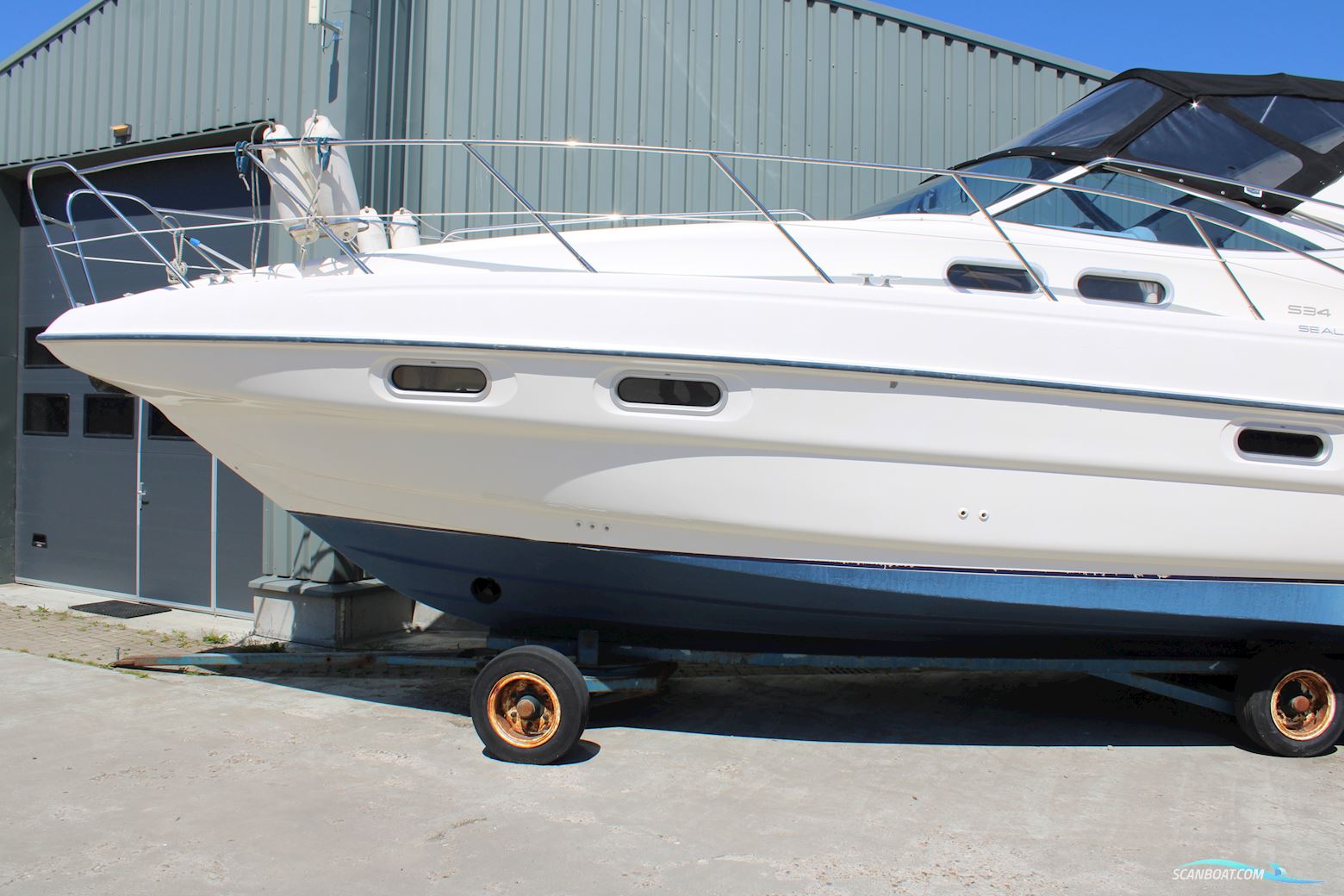 Sealine S34