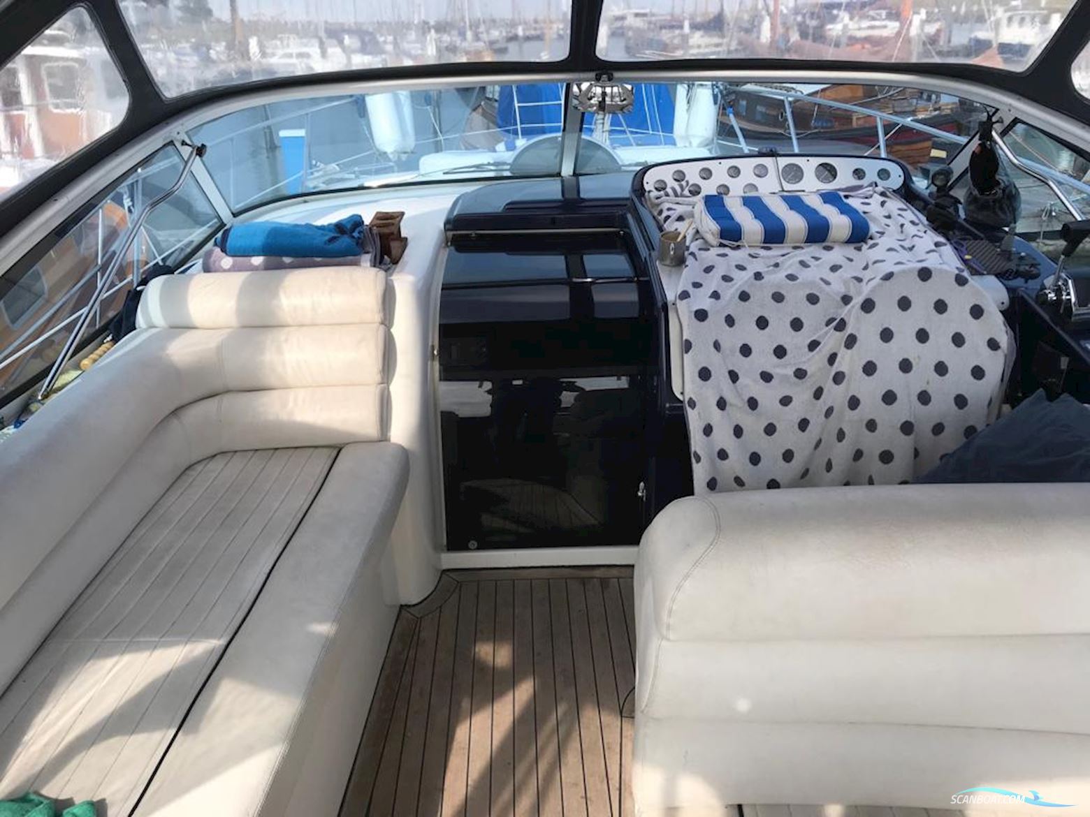 Sealine S34