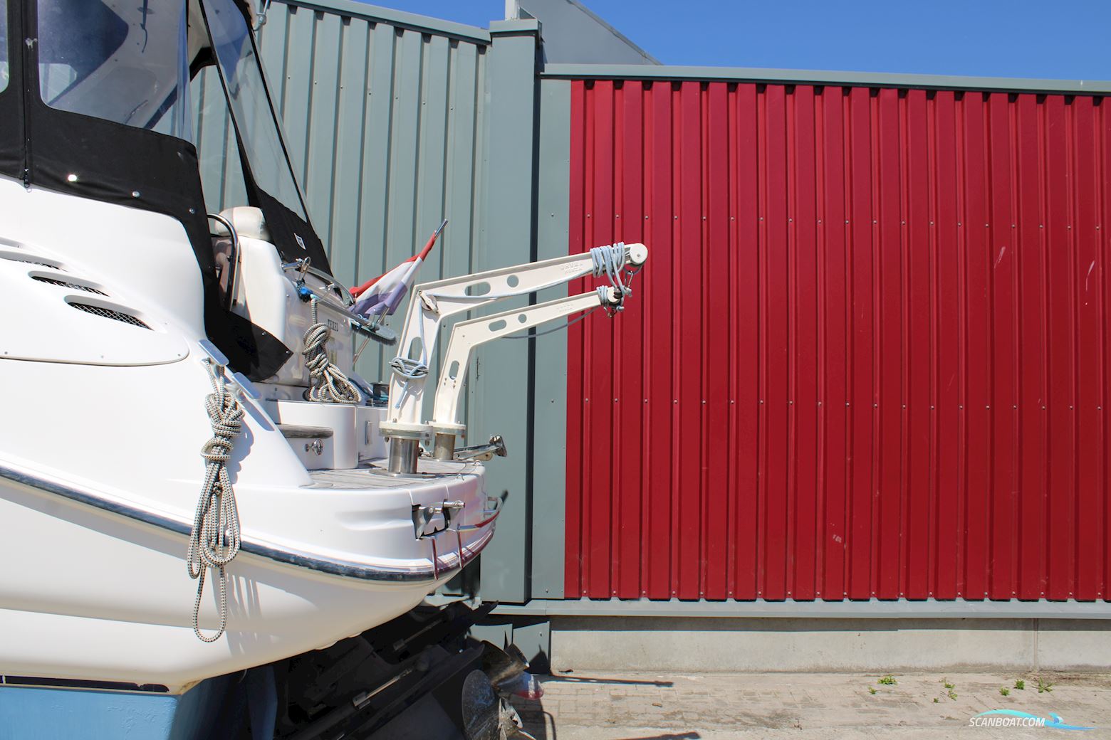 Sealine S34