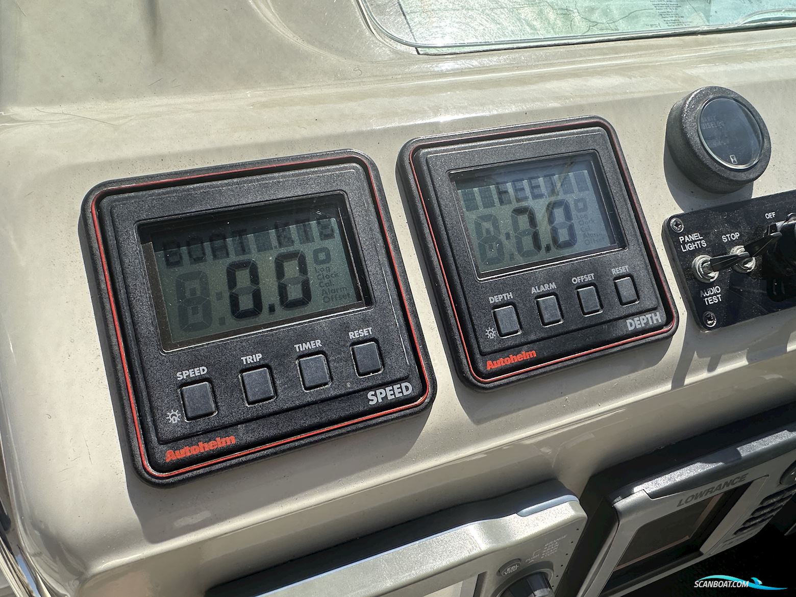 Sealine S37