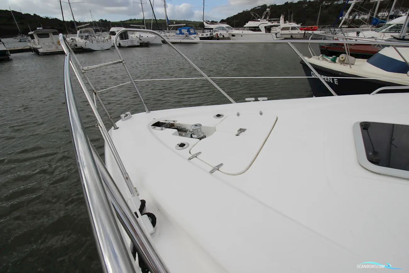 Sealine S37