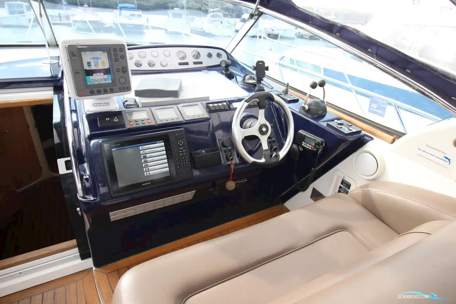 Sealine S37