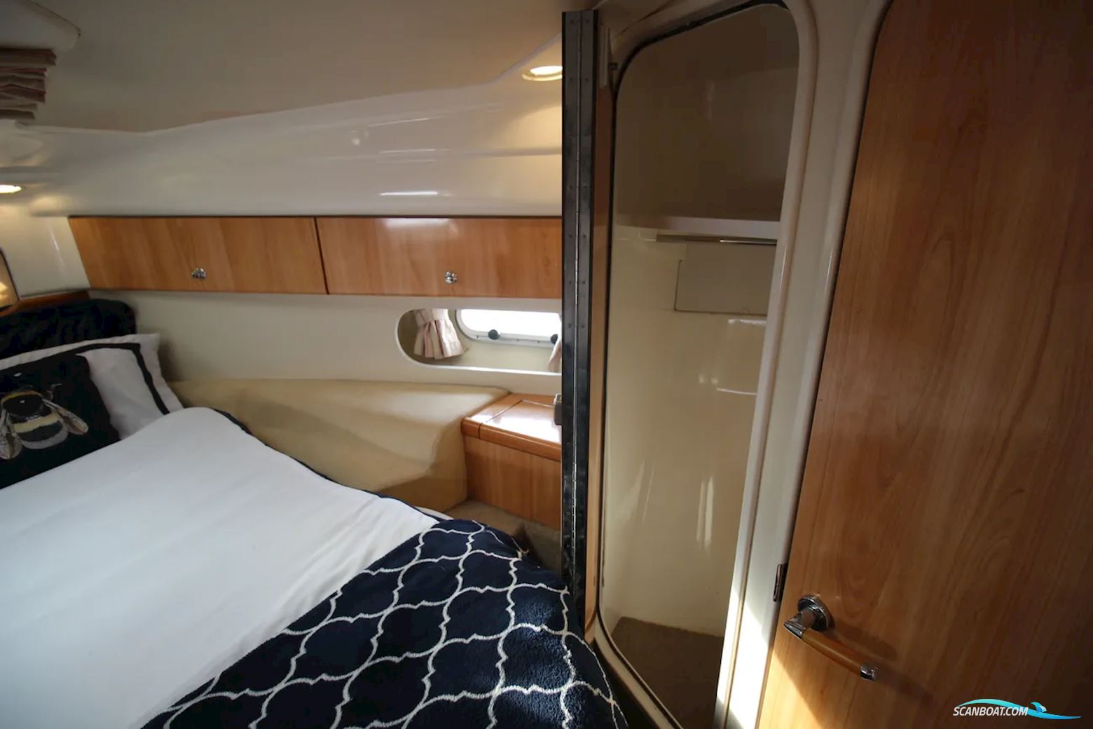 Sealine S37