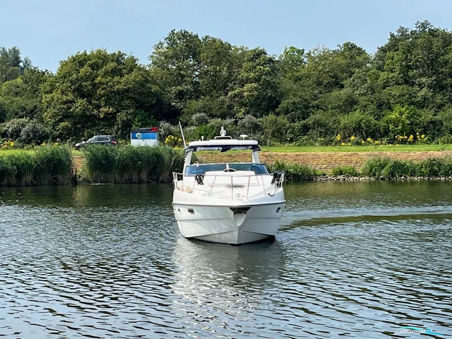 Sealine S38 Sports open