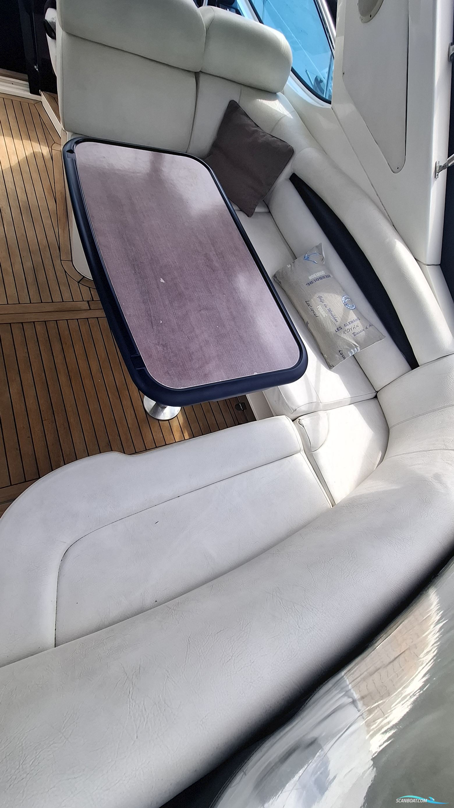 Sealine S38 Sports open