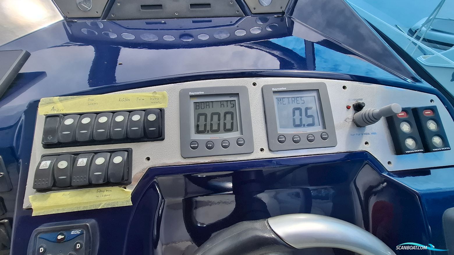 Sealine S38 Sports open