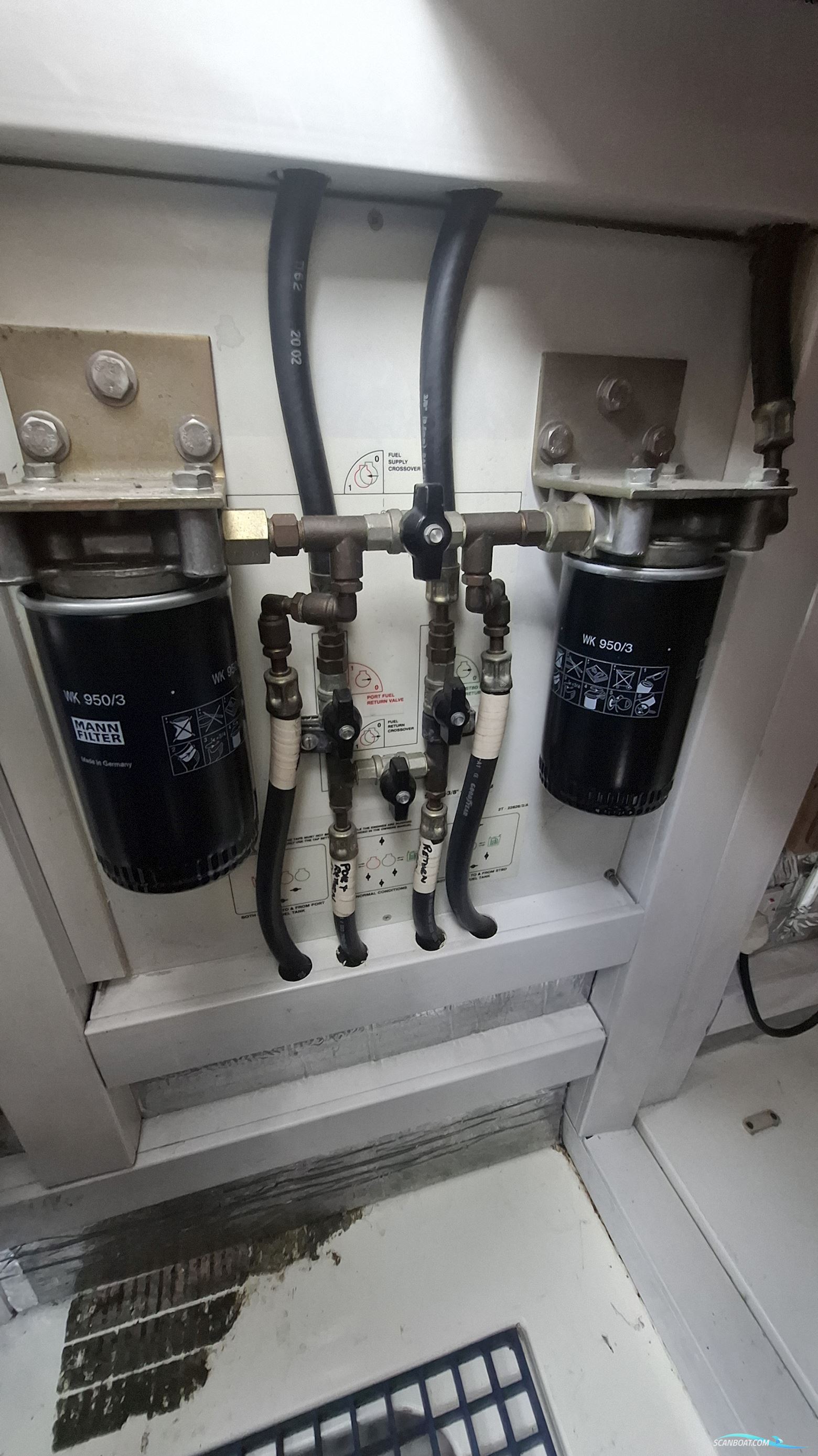 Sealine S38 Sports open