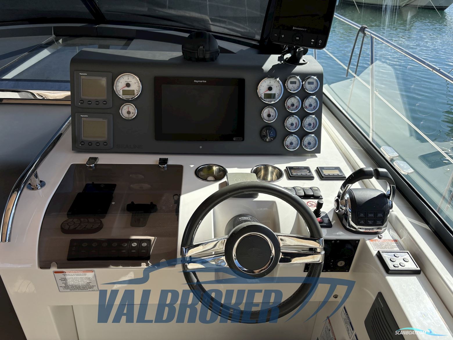 Sealine SC 35